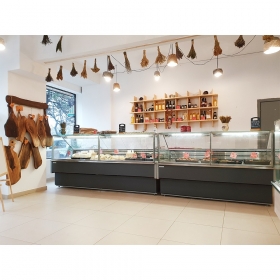 Vitrina frigorifica cu sistem frigorific static si motor interior, temperatura de lucru -5°C - +5°C  - 191 cm